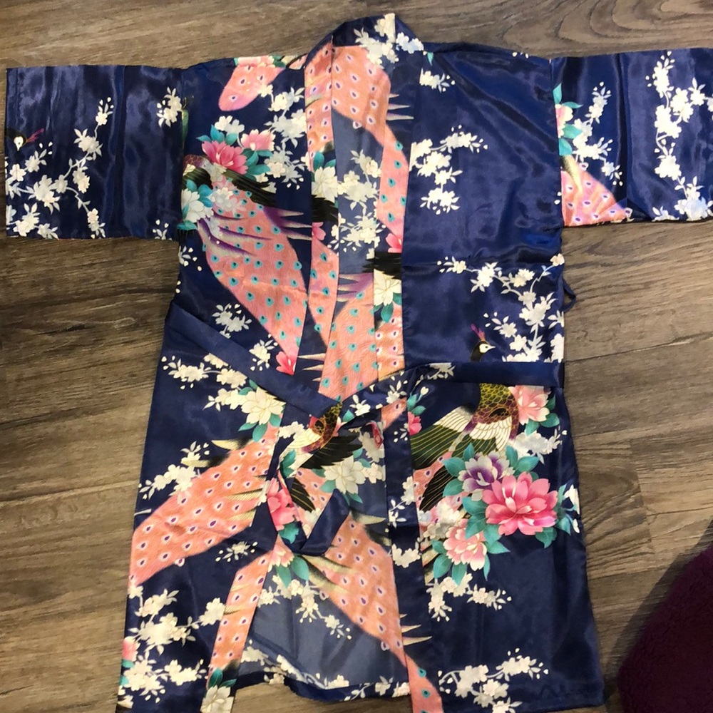 Girls robe